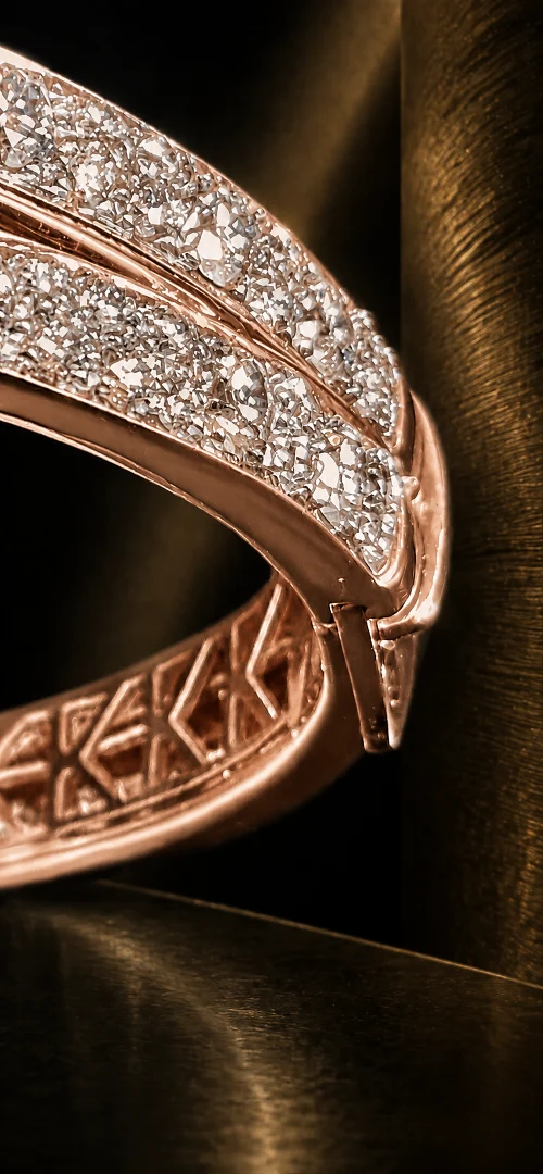 AETHERNA central diamonds and arcs in rose gold